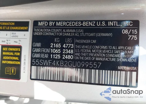 2016 Mercedes-Benz C 300 Sport 4Matic z USA, uszkodzony, nr VIN 55SWF4KB2GU099557